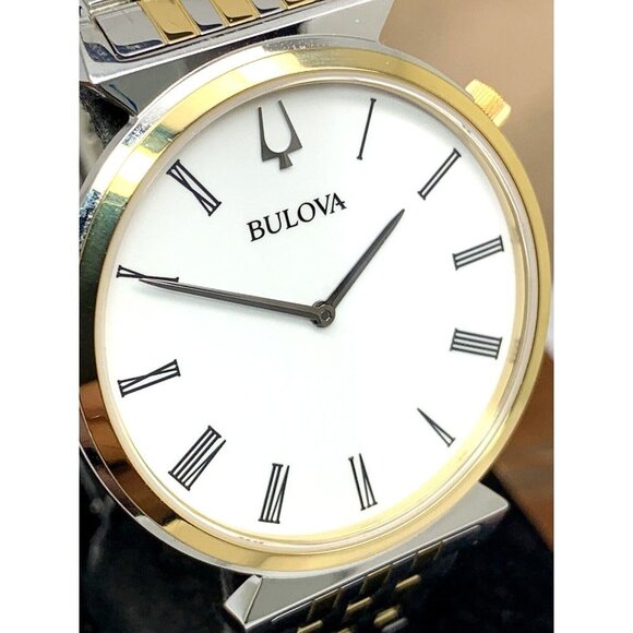 Bulova Men's Watch 98A233 Regatta Quartz White Dial Two Tone Gold Silver… - Picture 11 of 12